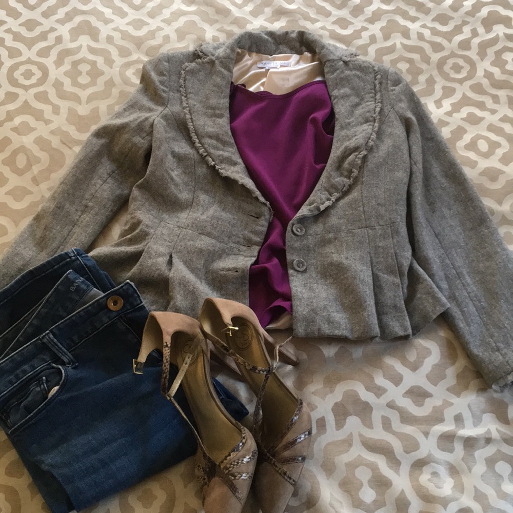 🌸 Peplum blazer -White House Black Market